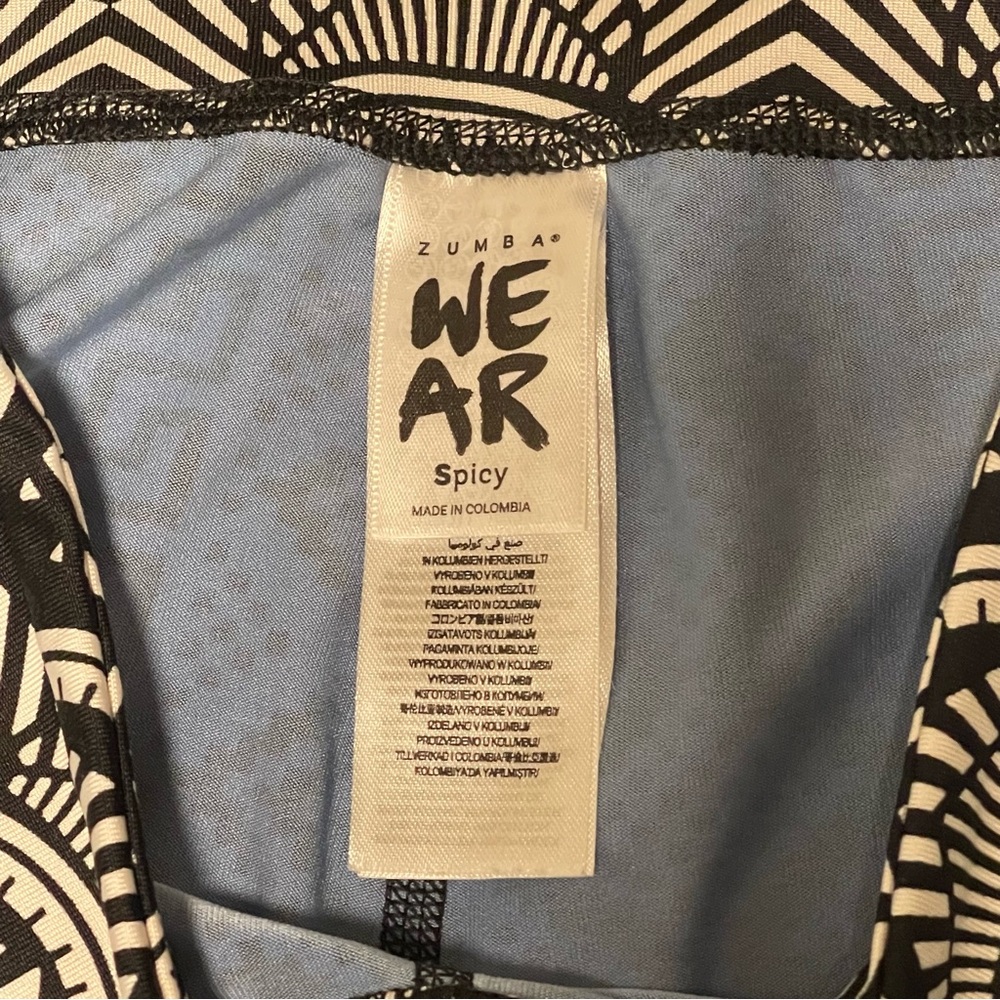 Zumba Fitness Instructor Geometric Leggings - Picture 4 of 9